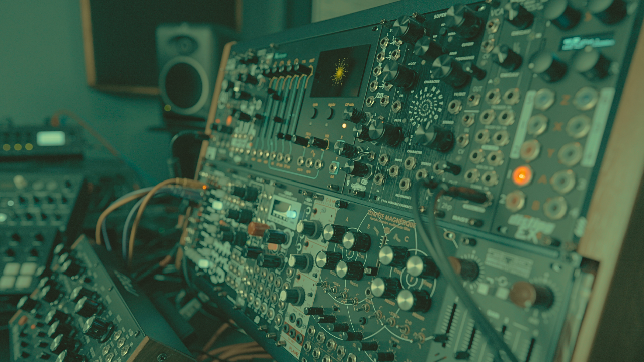 Best Sample Pack for Raw Hypnotic Techno