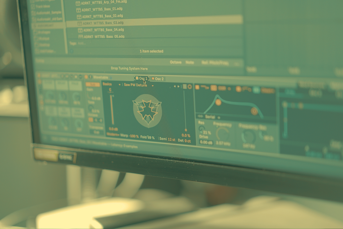 3 Unconventional Tricks for Crafting Massive Techno Synths